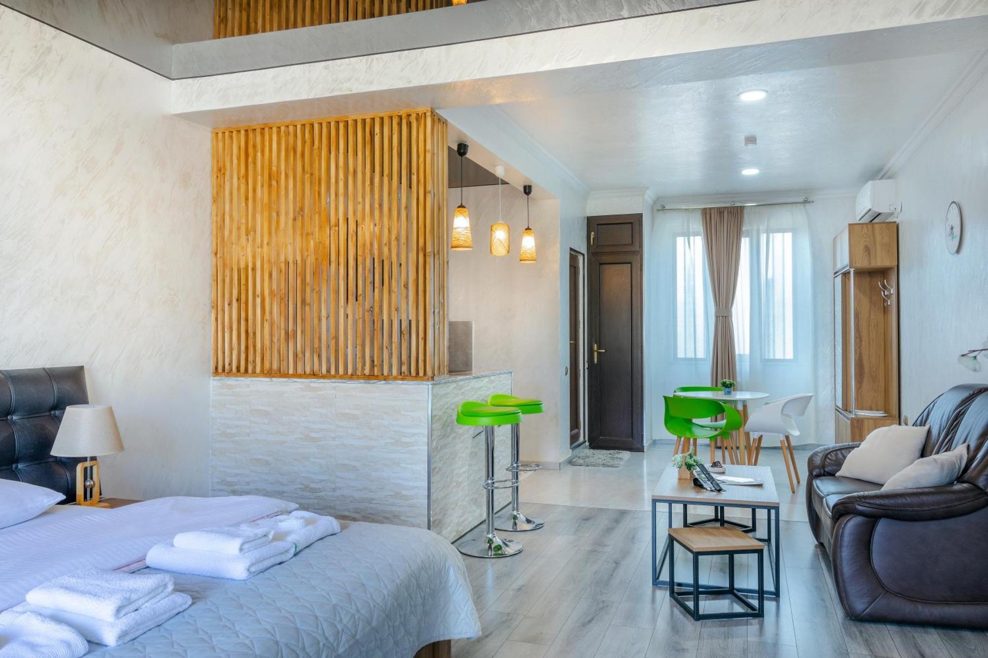 Hotel Home+ Tsalka Exterior photo